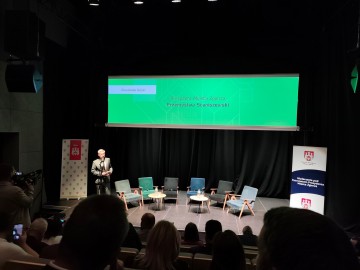 Konferencja pt. Regeneratywna aglomeracja - strategie ponadlokalne dla przyszłości Łódzkiego Obszaru Metropolitalnego, 